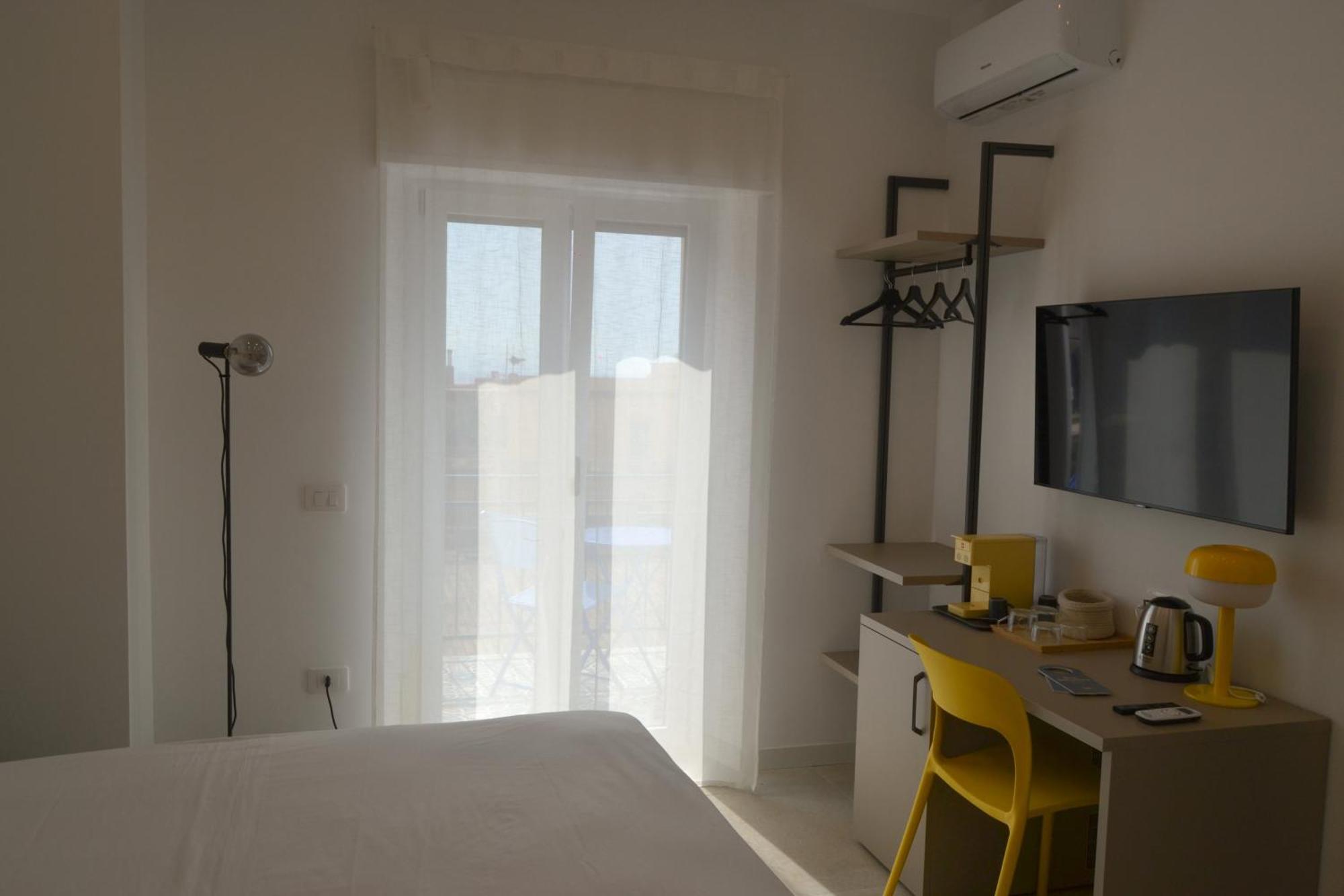 Palazzo Santa Maria Bed & Breakfast Naples Exterior photo